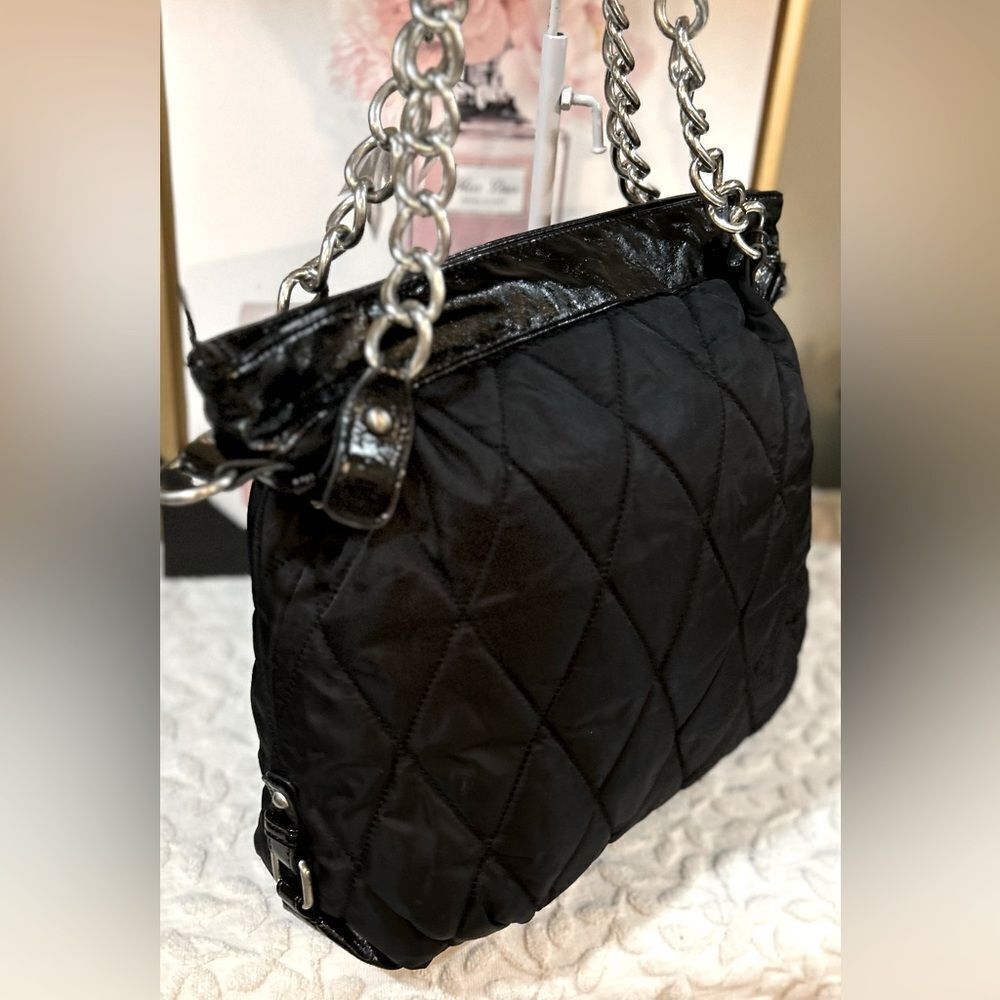 Sondra Roberts Black Quilted Hobo Tote Chain Strap - Picture 5 of 10